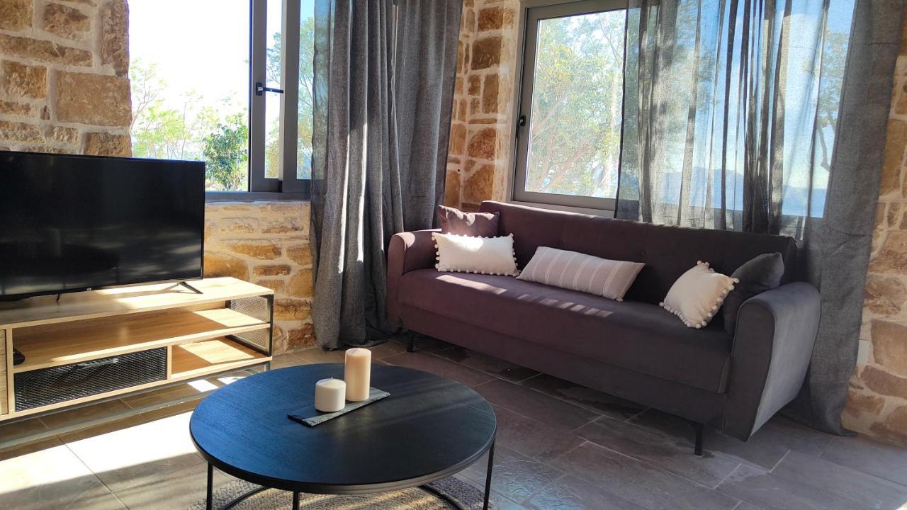 Vila Apostolis Agios Pavlos  Exteriör bild